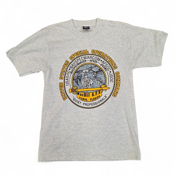 Fruit of the Loom Other - Vtg United States Special Operations Command shirt Med. MacDill Single Stich